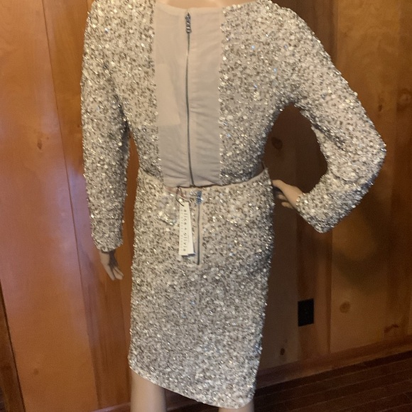 Alice and Olivia new two piece skirt & top - Picture 3 of 10